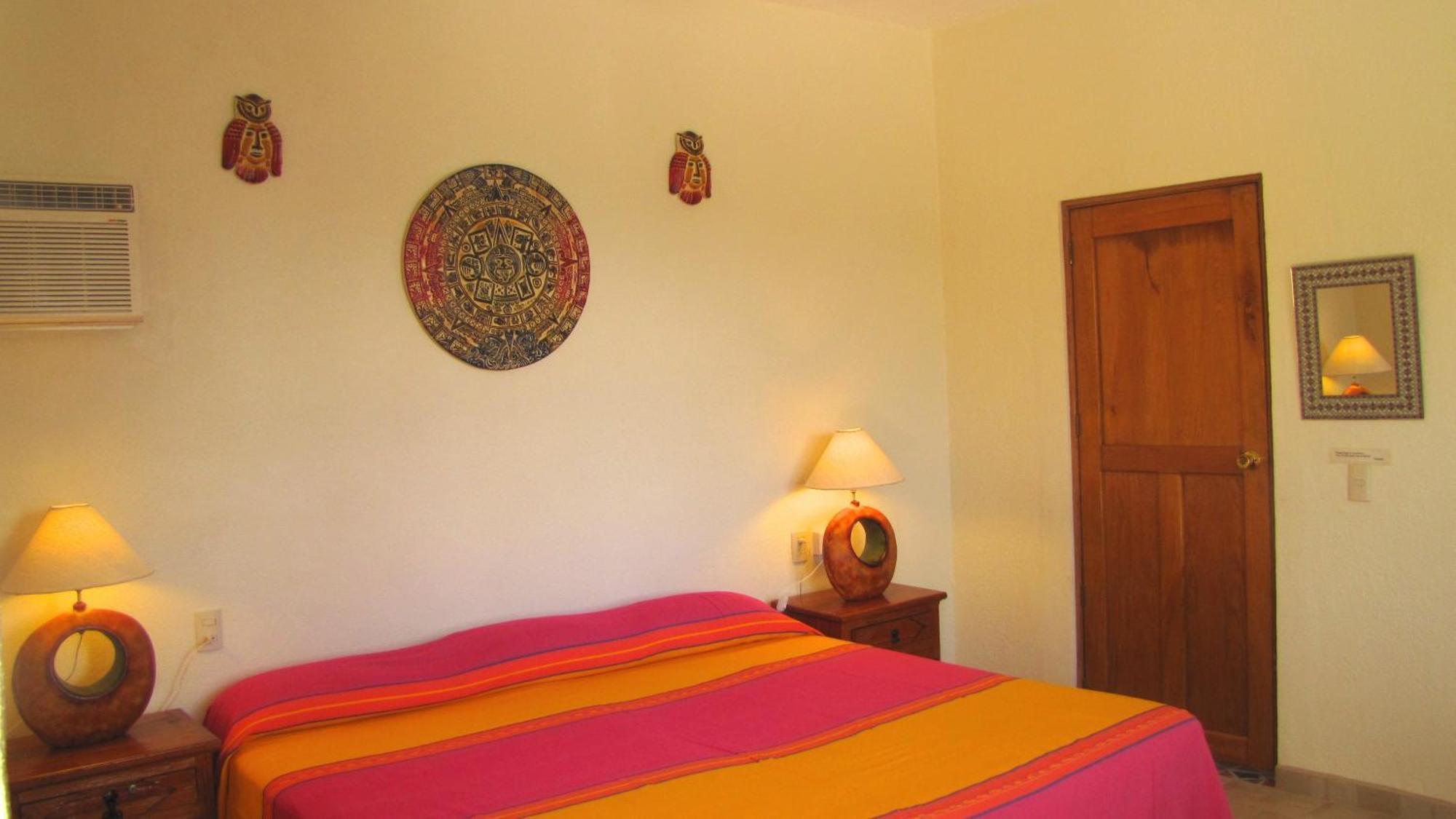 La Paloma Oceanfront Retreat Hotel San Patricio Melaque Quarto foto
