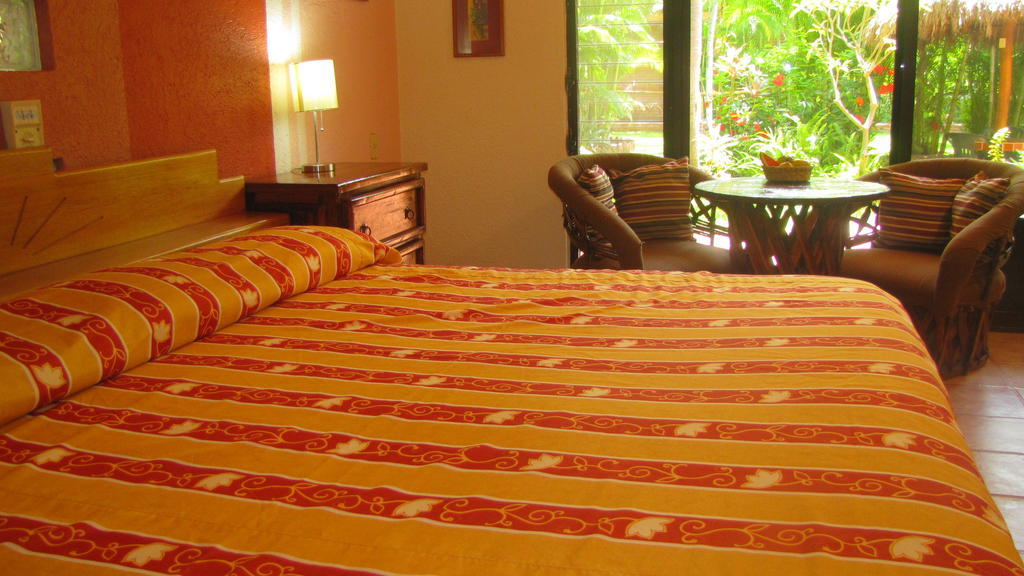La Paloma Oceanfront Retreat Hotel San Patricio Melaque Exterior foto