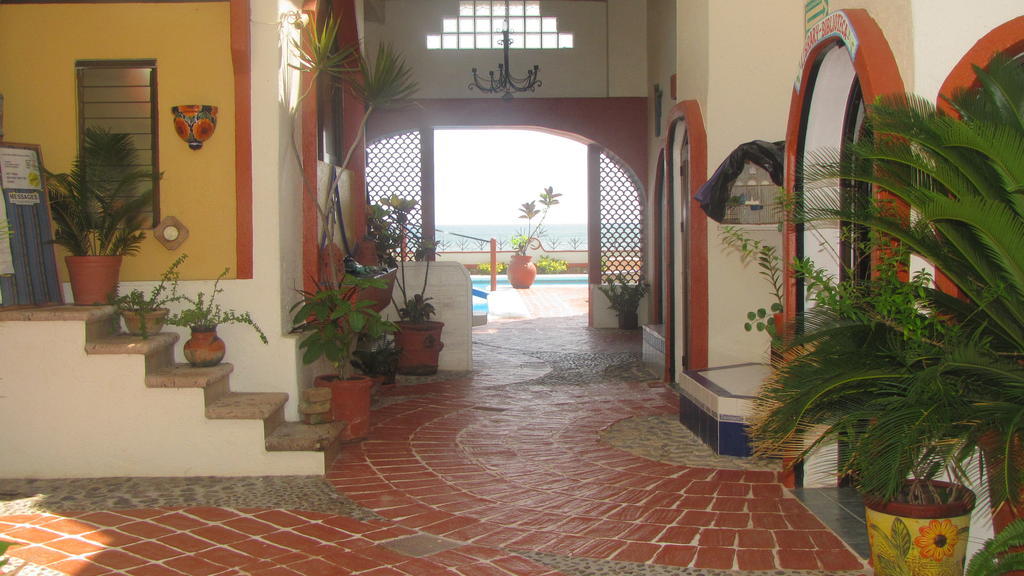 La Paloma Oceanfront Retreat Hotel San Patricio Melaque Exterior foto